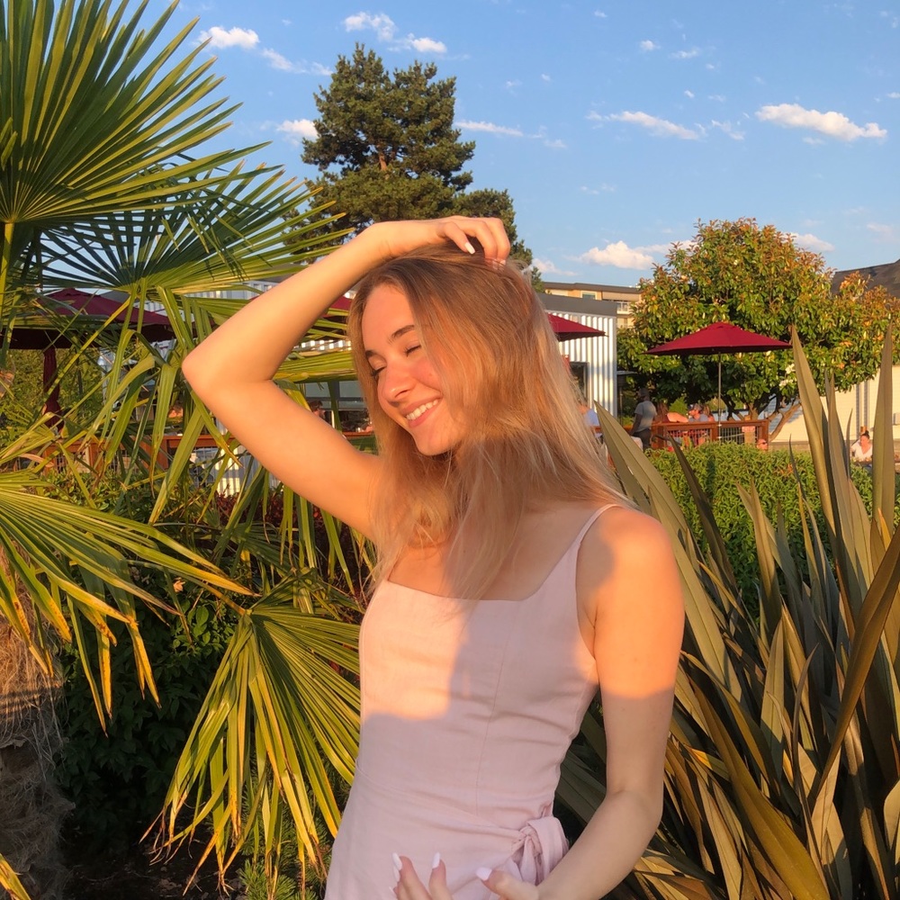 Meet your Posher, Allison